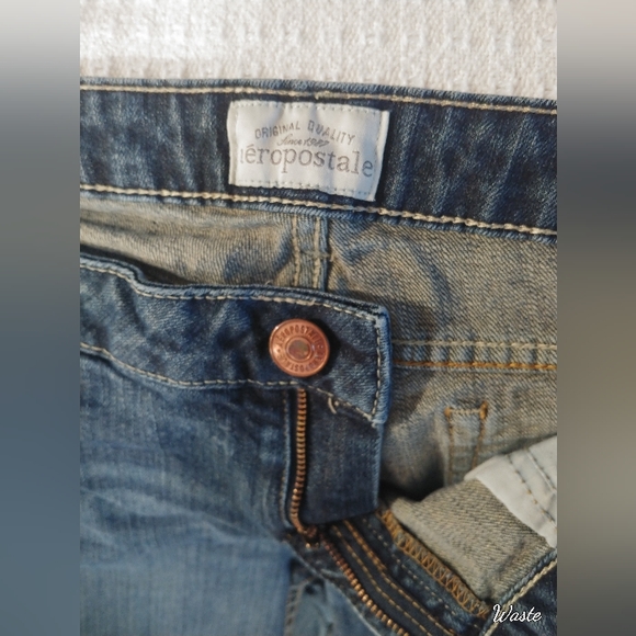 Aeropostale Bayla skinny curvy jeans, size 13/14 - Picture 3 of 5